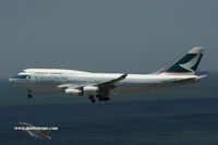 B-HUA @ VHHH - Cathay Pacific approaching runway 25R - by Michel Teiten ( www.mablehome.com )