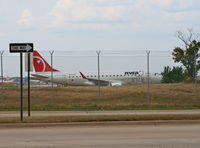 N617CZ @ DTW - Northwest (Compass) E175