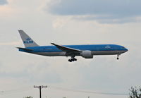 PH-BQE @ DTW - KLM 777-200 - by Florida Metal