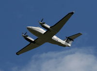N707HM @ YIP - Beech 200 Super King Air