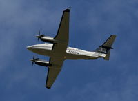 N707HM @ YIP - Beech 200 Super King Air