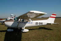 OE-DVK @ LOAN - Cessna 172 - by Yakfreak - VAP