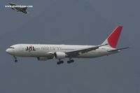 JA612J @ VHHH - Japan Airlines