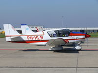 PH-HLR @ EHBK - Avions Pierre Robin/CAE DR400/140B PH-HLR - by Alex Smit