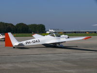 PH-1243 @ EHBK - Scheibe SF25C Falke PH-1243 - by Alex Smit