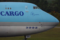 HL7462 @ VIE - Boeing 747-4B5F (SCD) - by Juergen Postl