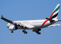 A6-EAM @ LOWW - Emirates - by Daniel Jany