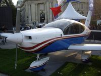F-HEAM - on display at champs-Elysées for 100 years of GIFAS - by juju777