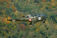 V-259 @ LSMM - This Alouette is marked Feld Post and wears a postal stamp with 100 LT Kp 2 inscription. Nice colours against the autumn forest!