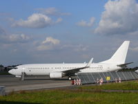EI-DKD @ EHBK - Boeing B737-86N EI-DKD in all white colors - by Alex Smit