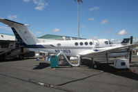 N628DS @ ORL - Beech 200 Super King Air at NBAA