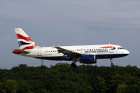 G-EUOH @ LSGG - /