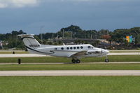 N810GW @ ORL - Beech 200 King Air