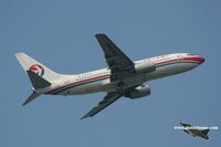 B-5202 @ VHHH - China Eastern Airlines - by Michel Teiten ( www.mablehome.com )