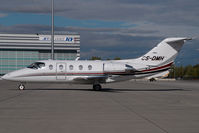 CS-DMH @ VIE - Netjets Beech 400 - by Yakfreak - VAP