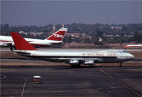 N615US @ KLAX - /