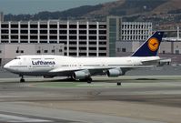 D-ABVB @ KSFO - /