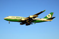 B-16409 @ KSEA - /