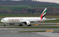 A6-ECE @ VIE - Emirates Boeing 777-31H(ER) - by Aviona