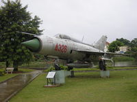 4326 - Hanoi , Air Force museum - by Henk Geerlings