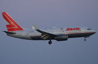 OE-LNO @ VIE - Lauda Air Boeing 737-7Z9(WL) - by Joker767