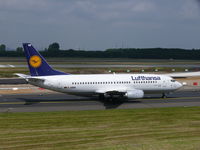 D-ABEB @ EDDL - Boeing B737-330 D-ABEB Lufthansa - by Alex Smit