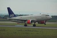 OY-KBR @ VIE - SAS  Airbus	A-319-132  c/n3231 - by Delta Kilo