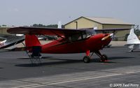 N36572 @ SFQ - Showing off on the ramp