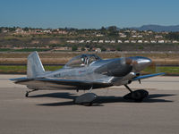 N427E @ CMA - N427E taxiing - by Torsten Hoff