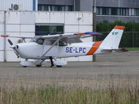 SE-LPC @ EHBK - Cessna C172RG Cutlass RG SE-LPC Stella Aviation - by Alex Smit