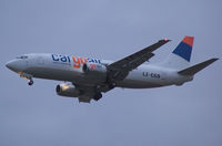 LZ-CGO @ LOWW - CARGOAIR B 737-300F - by Delta Kilo