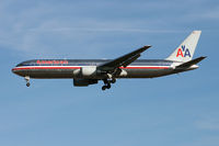 N372AA @ DFW - American Airlines 767 on approach to DFW