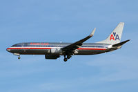 N958AN @ DFW - American Airlines 737 on approach to DFW - by Zane Adams