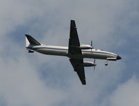 N243DH @ MCO - Metro III