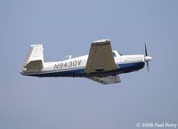 N9430V @ SFQ - Speedy departure - by Paul Perry