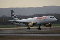 OE-LEV @ VIE - Airbus A320-214