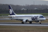 SP-LID @ VIE - Embraer ERJ-175