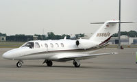 N999EB @ KDSM - KDSM