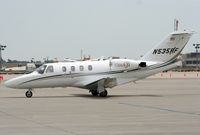 N535RF @ KDSM - KDSM