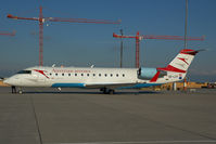 OE-LCF @ VIE - Austrian Arrows Regionaljet - by Yakfreak - VAP