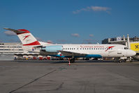 OE-LFP @ VIE - Austrian Arrows Fokker 70