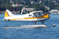 N72355 - At Lake Washington, Seattle, WA - by Micha Lueck