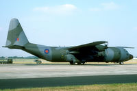 XV307 @ EGVA - RIAT 1994 participant, still in the old camo. - by Joop de Groot