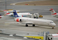 LN-RMO @ VIE - Scandinavian Airlines (SAS) McDonnell Douglas MD-81