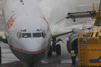 OE-LNQ @ SZG - Boeing 737-8Z9