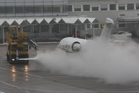 VP-CLZ @ SZG - CL-600-2B16 Challenger CL-601-3R