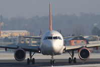 G-EZEK @ SZG - Airbus A319-111 - by Juergen Postl