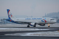VP-BPU @ SZG - Airbus A320-211