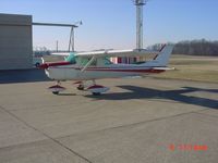 N6506S @ KHNB - Parked on ramp @ KHNB on 1/9/09... In front of Southern Indiana Light Sport Center