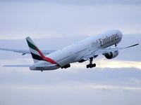 A6-EBT @ EGCC - Emirates - by chris hall